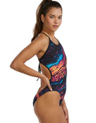 TYR - Magmata Durafast Elite Crosscutfit Swimsuit - Gold/Metal Rainbow/Black - Model Side