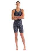 AR-007090-550-Women-printed-legsuit-front-model