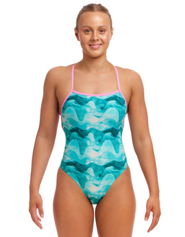 Proswimwear funkita top