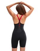 Speedo-women-kneesuit-back-model