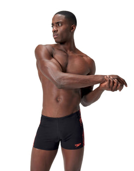 Tech Panel Aquashorts - Black/Red