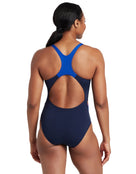 Zoggs-womens-swimsuit-462342-actionback-aquaria_back-model