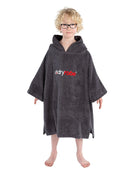 Dryrobe - Kids Organic Cotton Short Sleeve Towel Poncho - 5-9 yrs - Model Front - Slate Grey