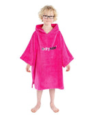 Dryrobe - Kids Organic Cotton Short Sleeve Towel Poncho - 5-9 yrs - Model Front - Pink