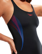 Speedo - Placement Muscleback Swimsuit - Zoom In Swimsuit Logo - Black / Red